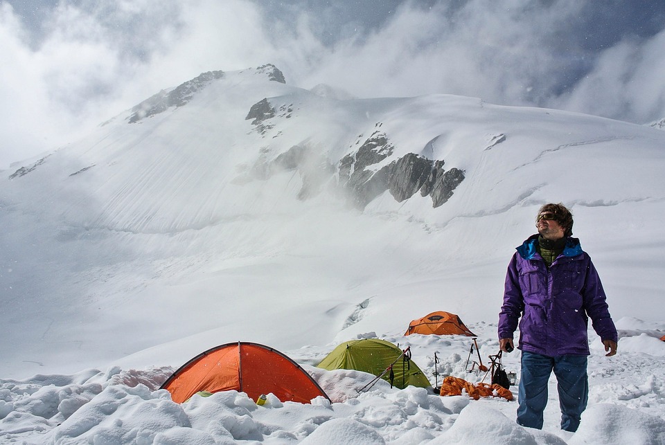 Switzerland Luxury Winter Camp