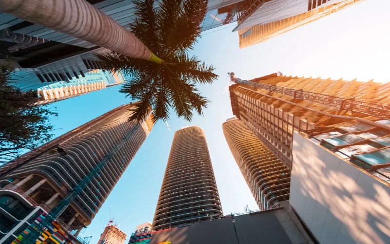 luxury real estate in miami