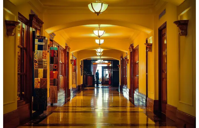 luxury hotel in delhi